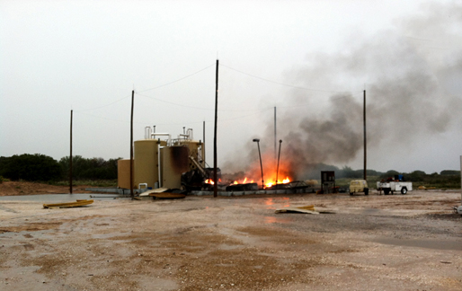 lightning-strike-fuel-tank-explosion